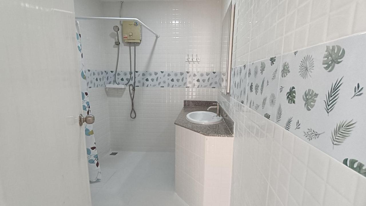 Boho Rent A Room Bãi biển Jomtien Ngoại thất bức ảnh